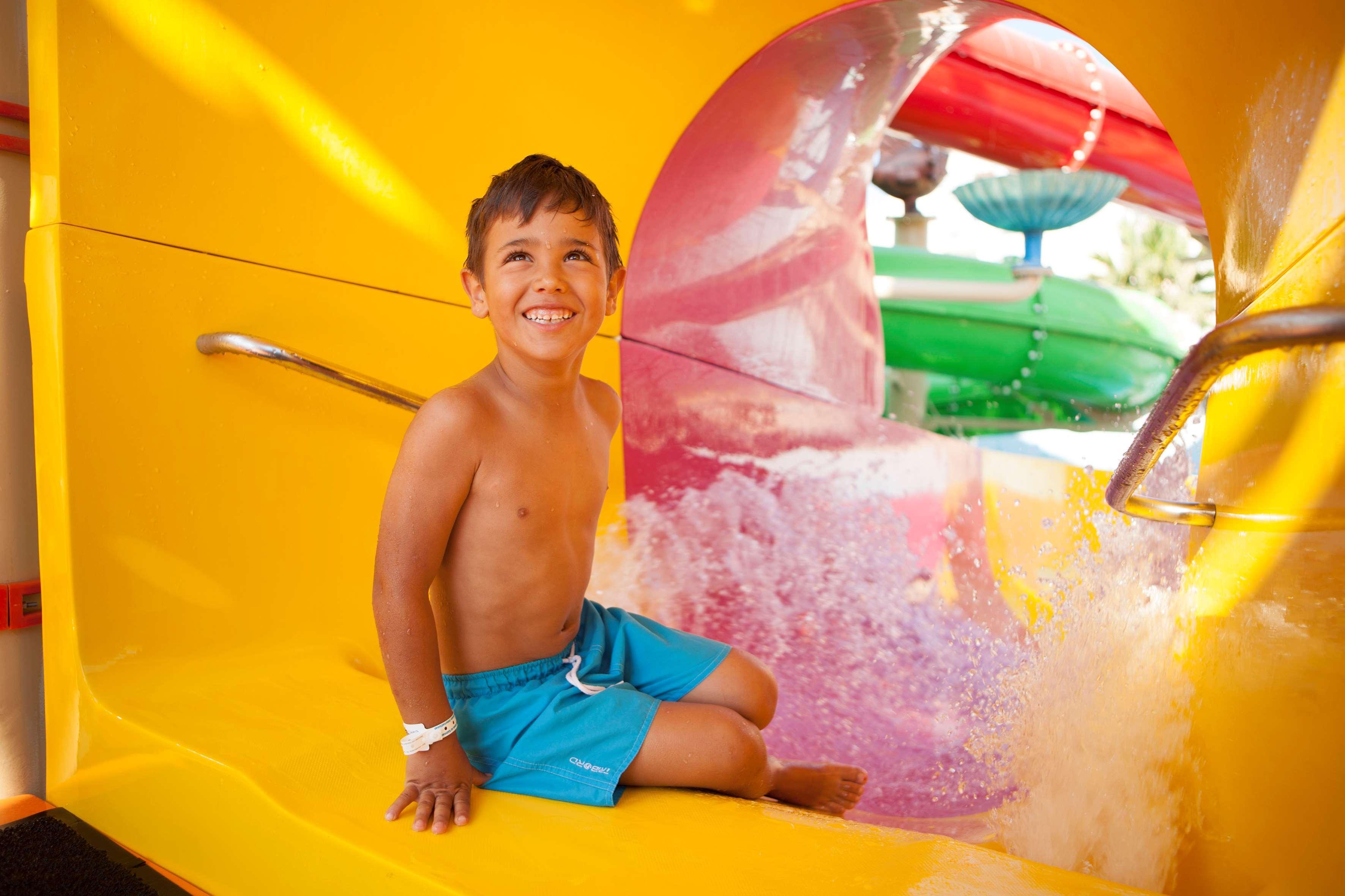 Sol Katmandu Park & Resort Magaluf  Esterno foto
