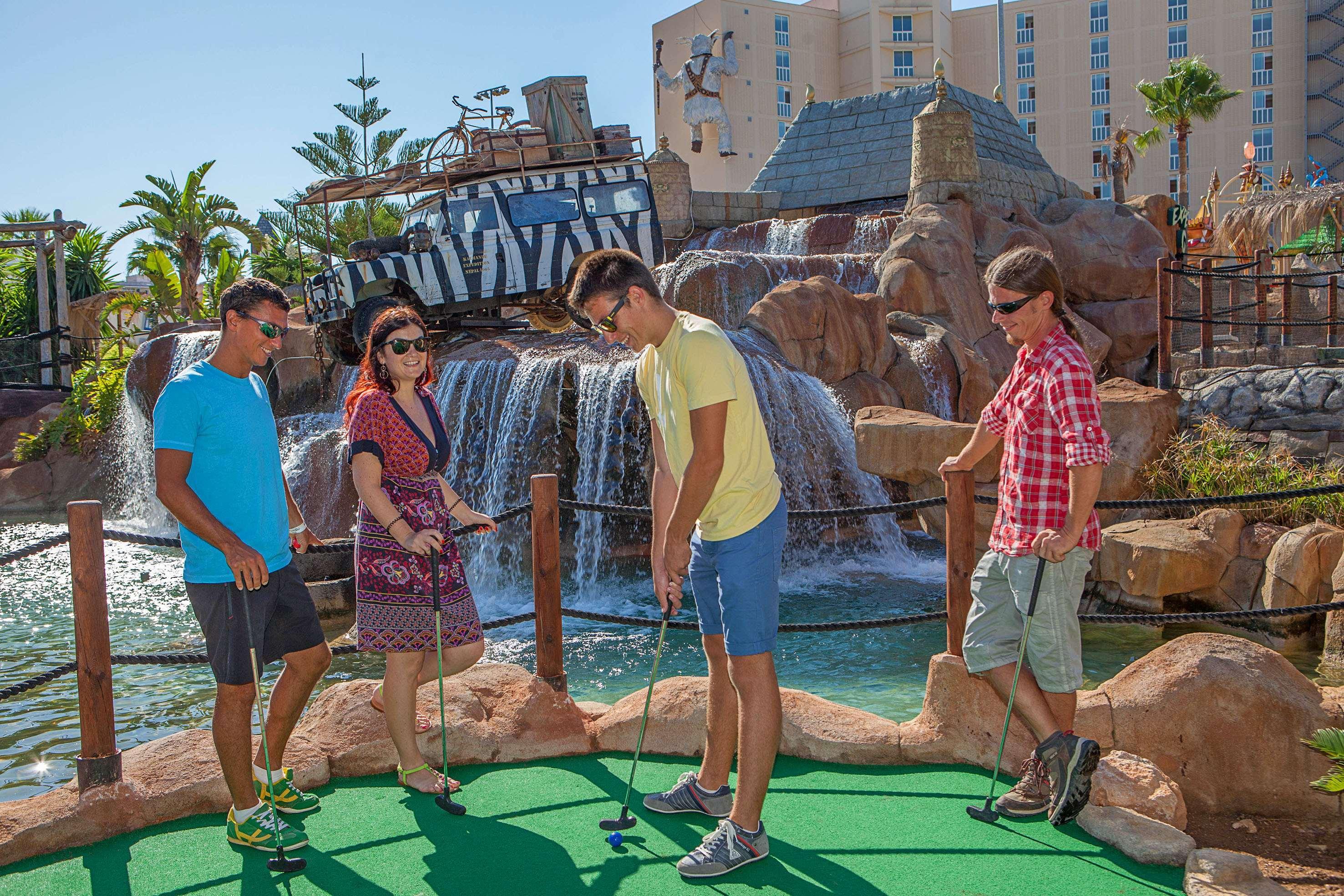 Sol Katmandu Park & Resort Magaluf  Esterno foto