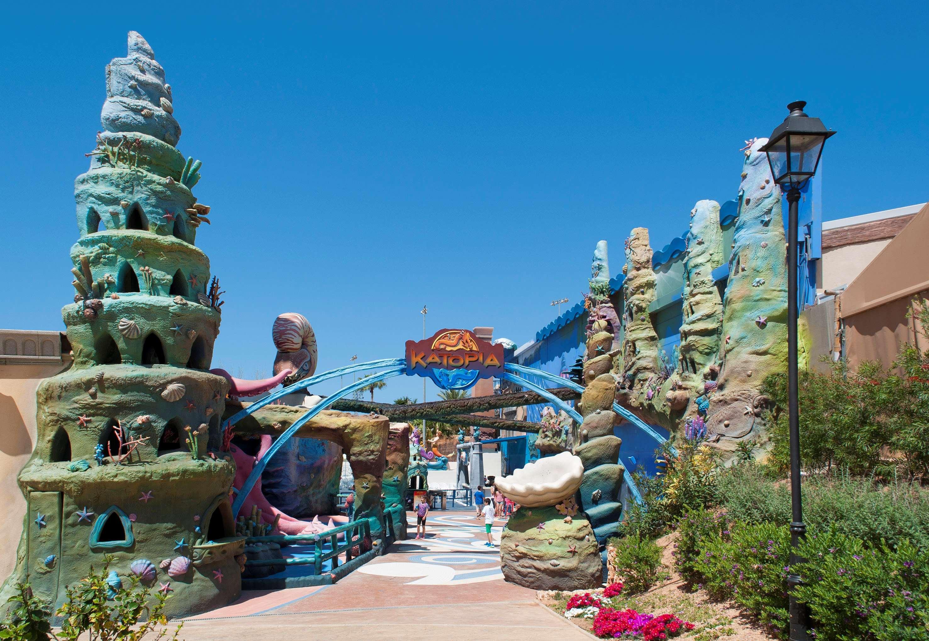Sol Katmandu Park & Resort Magaluf  Esterno foto