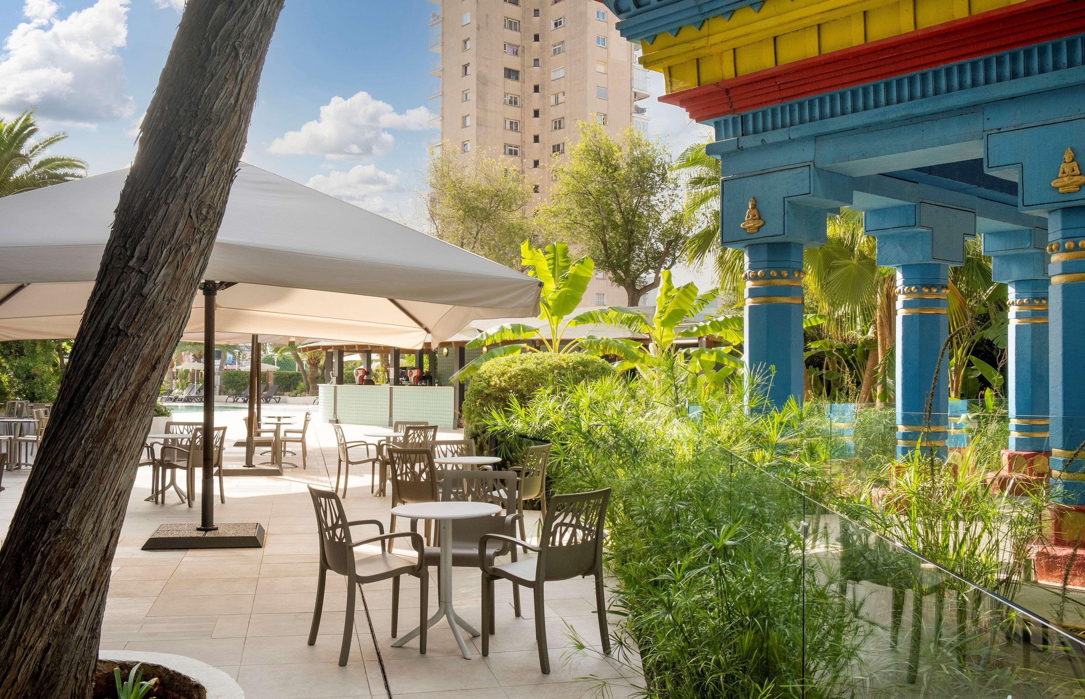 Sol Katmandu Park & Resort Magaluf  Esterno foto