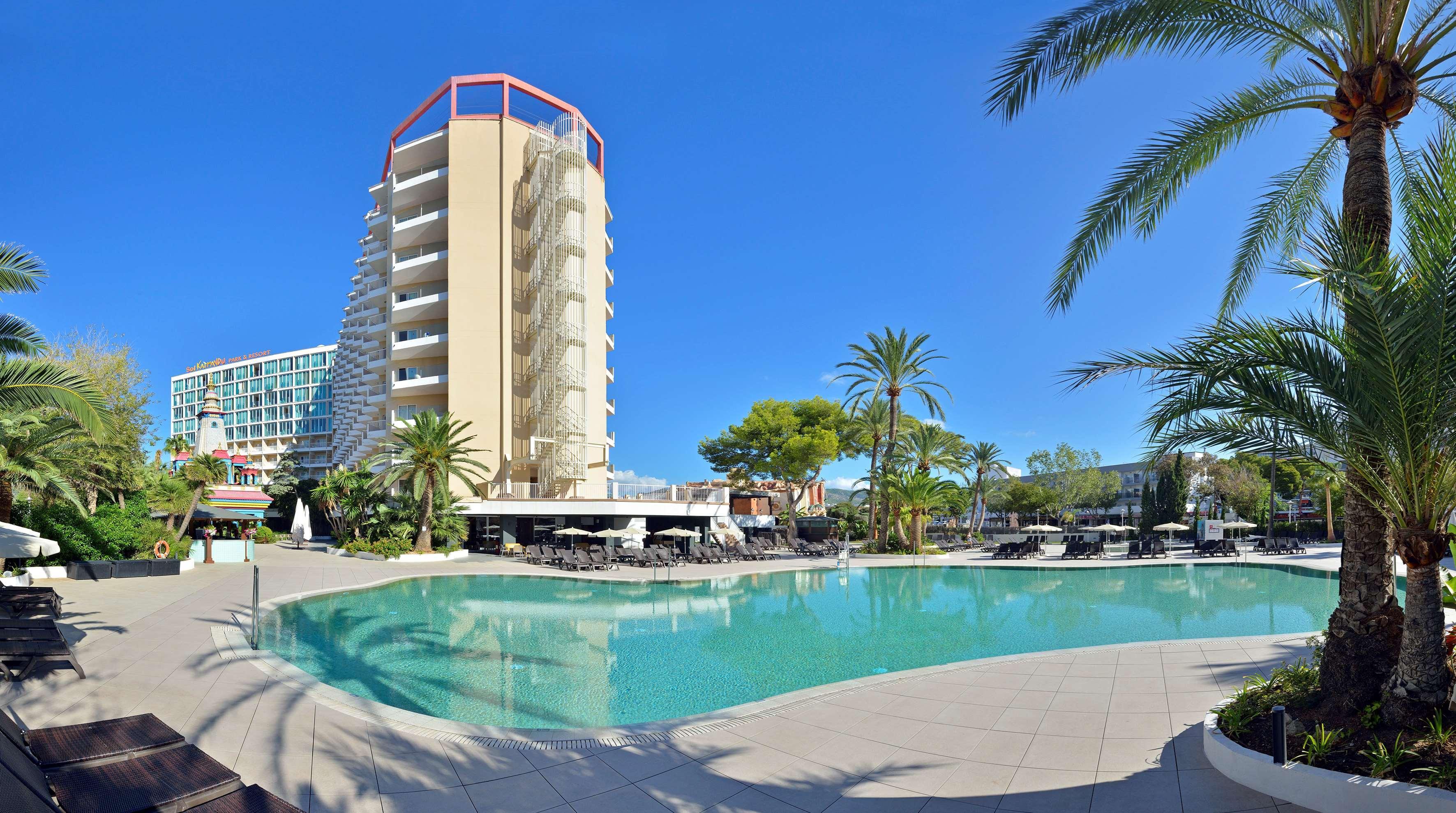 Sol Katmandu Park & Resort Magaluf  Esterno foto
