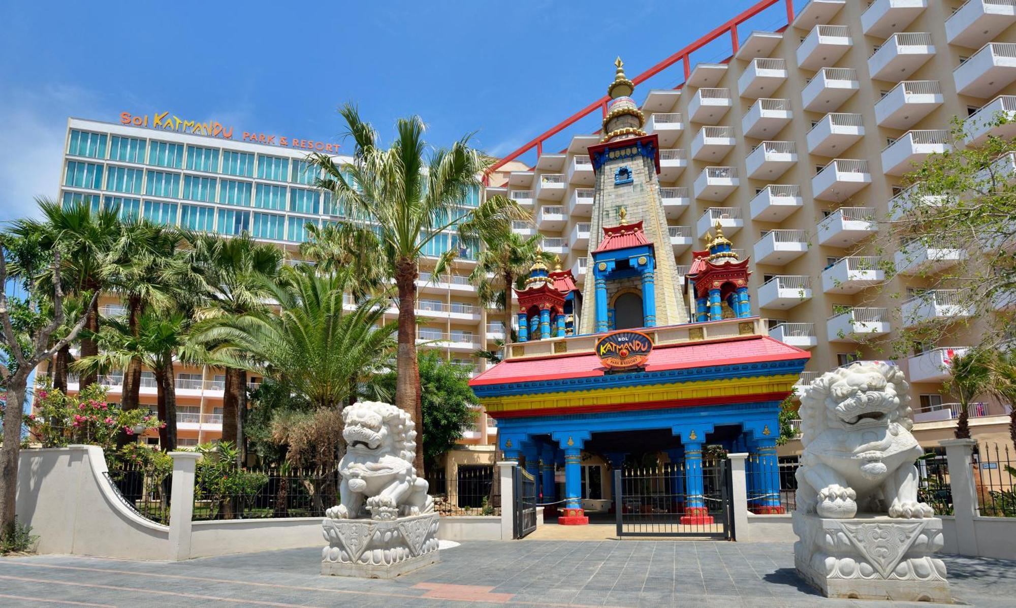 Sol Katmandu Park & Resort Magaluf  Esterno foto