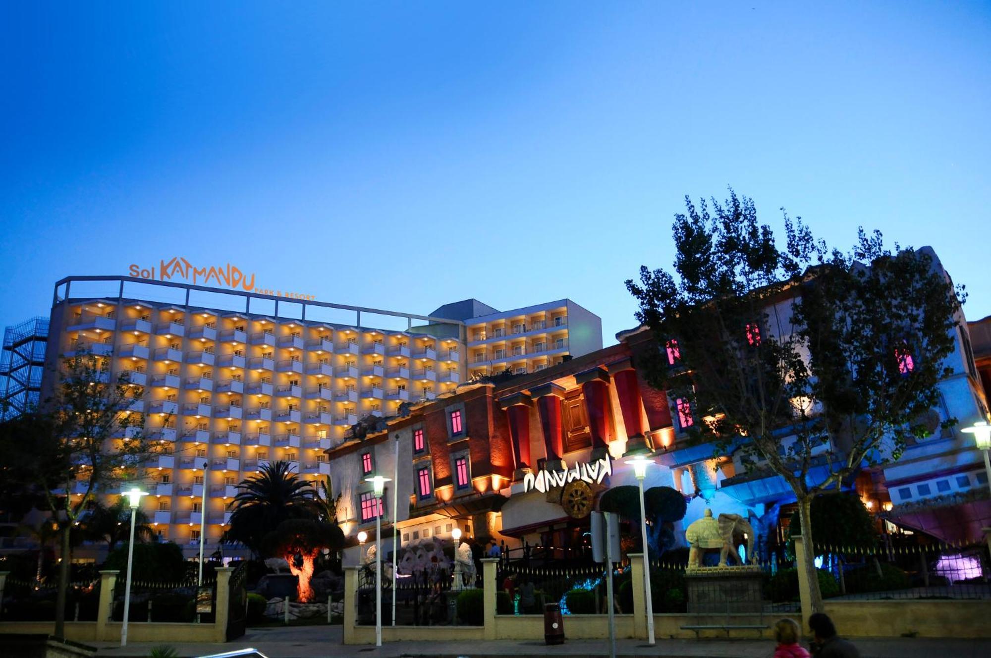Sol Katmandu Park & Resort Magaluf  Esterno foto