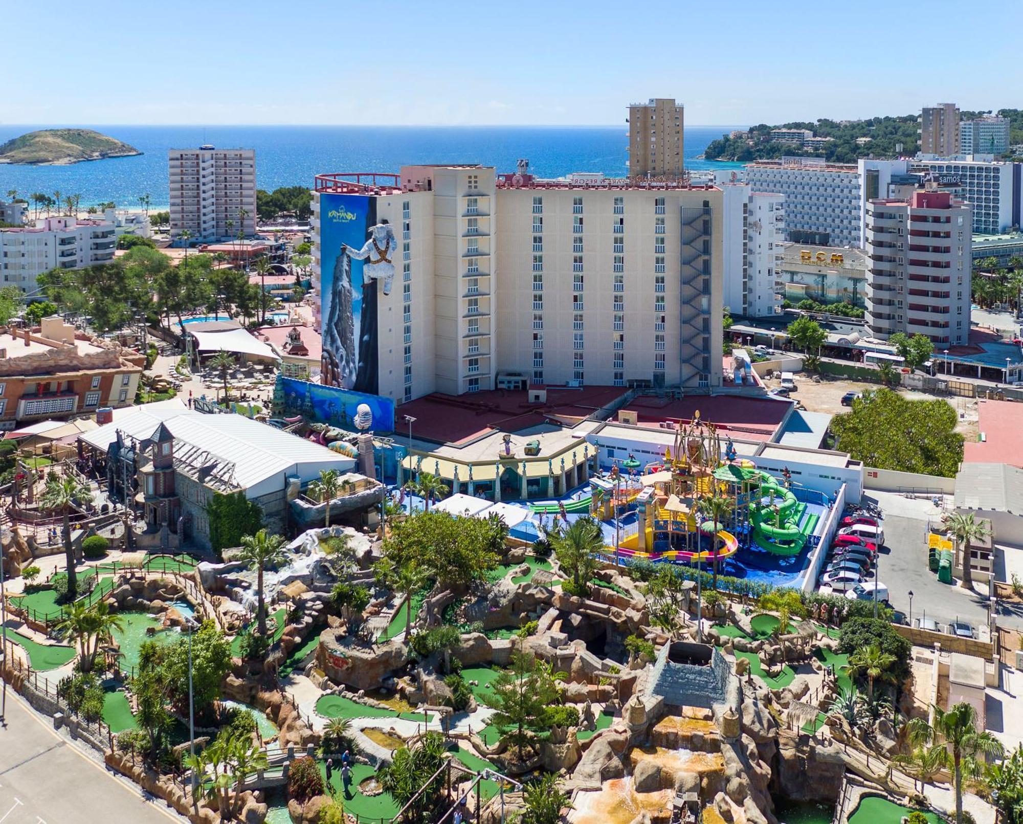 Sol Katmandu Park & Resort Magaluf  Esterno foto