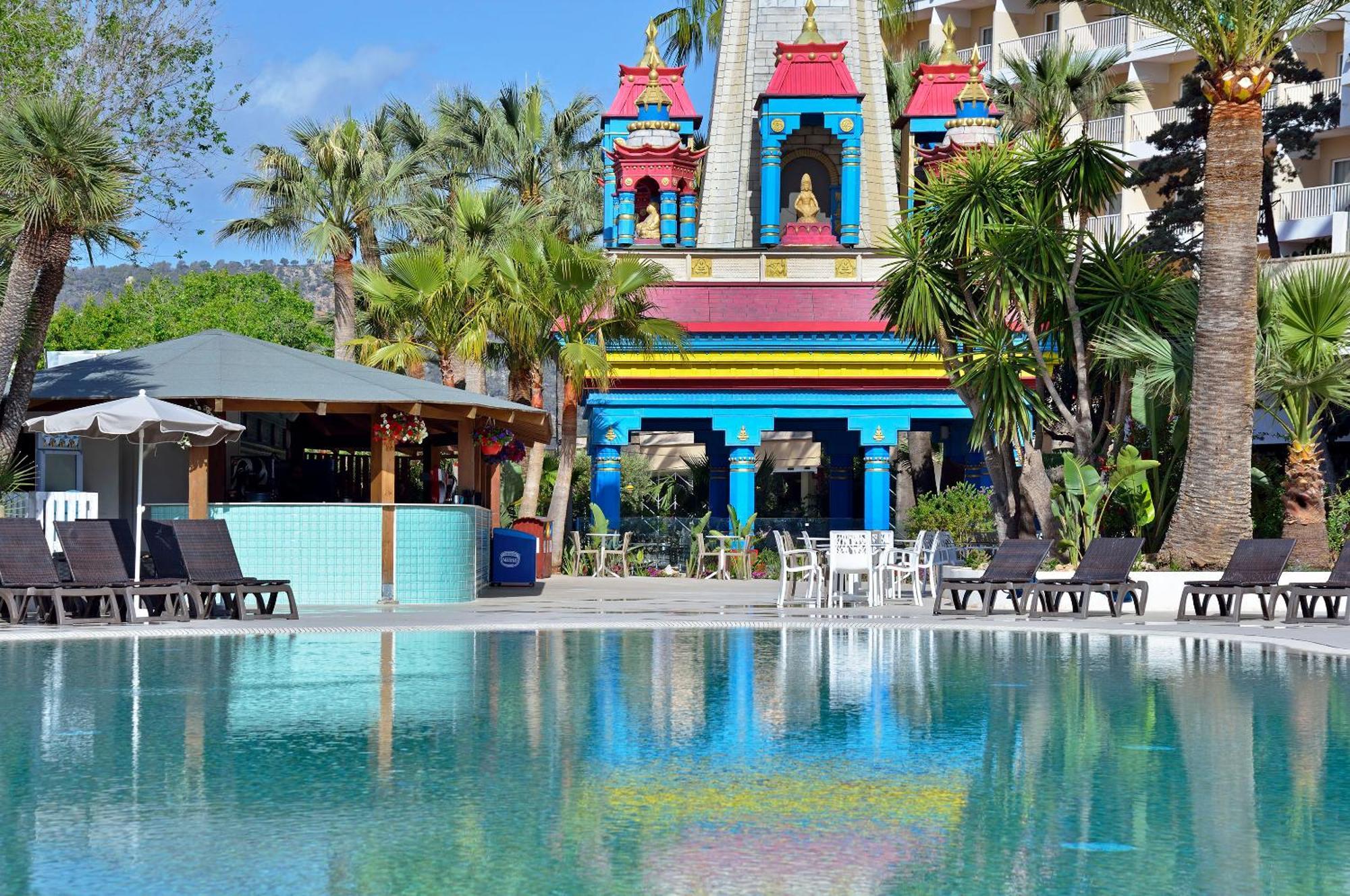 Sol Katmandu Park & Resort Magaluf  Esterno foto