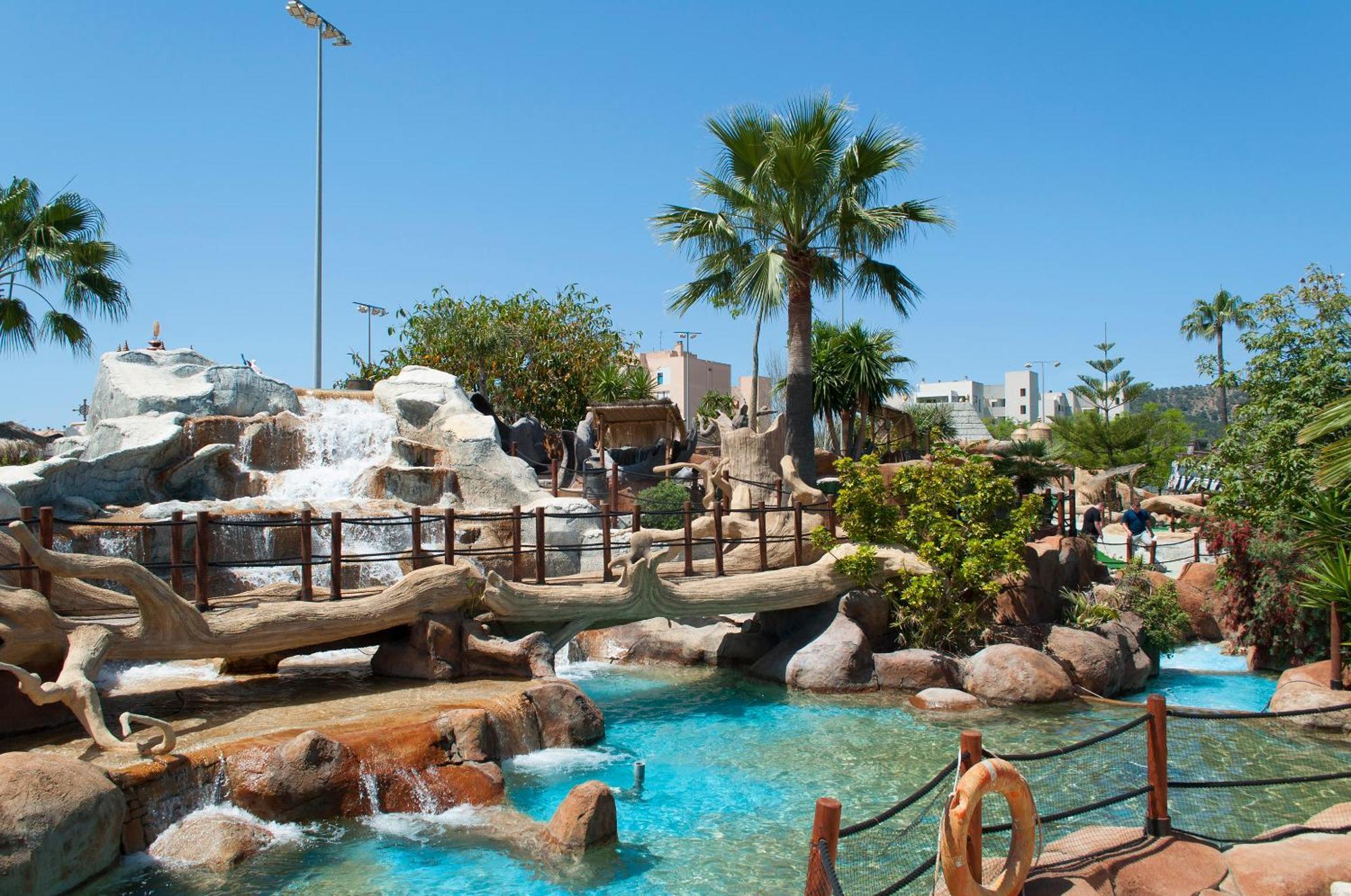 Sol Katmandu Park & Resort Magaluf  Esterno foto